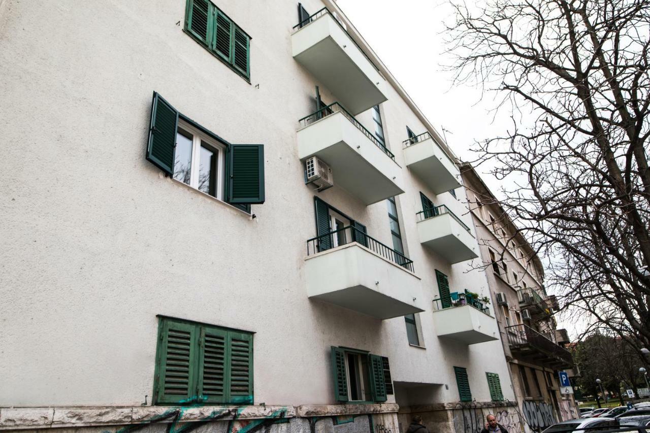 L&L Apartments Split Buitenkant foto